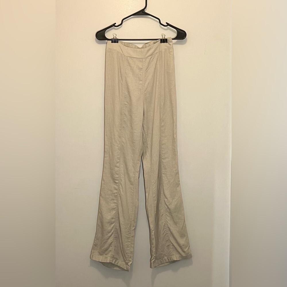 Women’s Beige Pants with an Elastic Waist